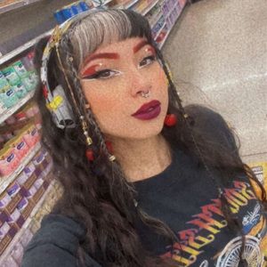 Meet your Posher, Luna